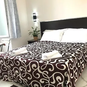 Serena House Roma